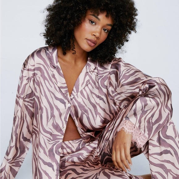Nasty Gal Pijamas - Picture 3 of 7